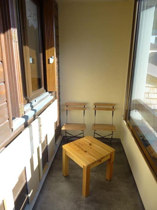 Appartement Au Coeur Du Village Avec Parking Prive 미주 외부 사진